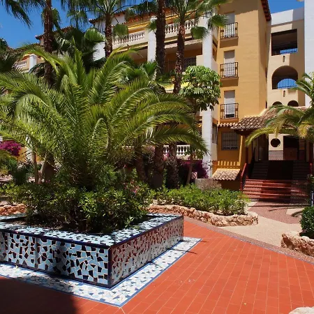 Sunny Aldea Del Mar Near The Sea *