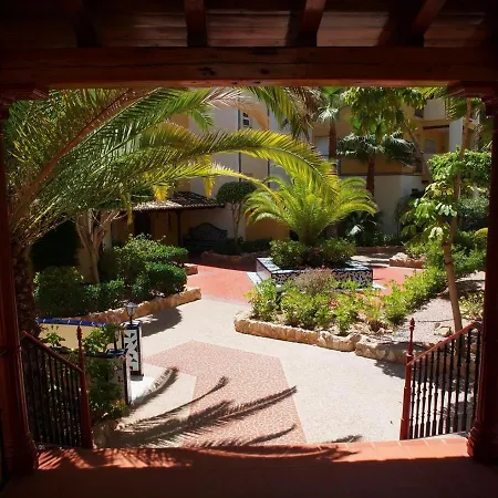 Sunny Aldea Del Mar Near The Sea